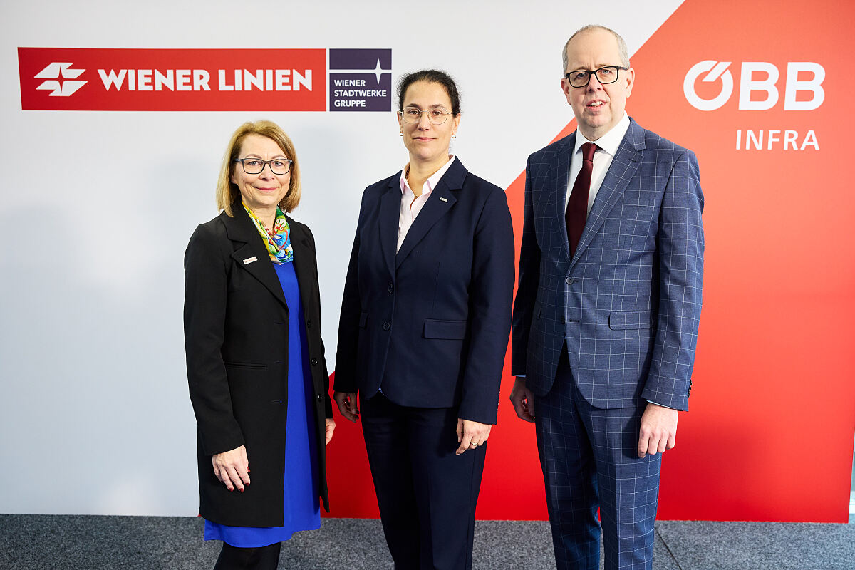 GF Alexandra Reinagl_VD Judith Engel_VD Gerald Kovacic_PK Sperre S-Bahn Wien_c_OEBB_Scheiblecker