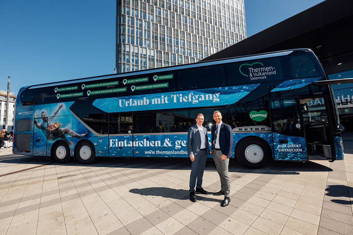 Thermenlandbus_VD Loidl_stv. Vors. Borckenstein-Quirini_c_OEBB_Willinger