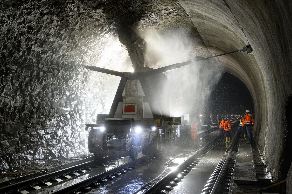 Arbeiten im Tauerntunnel