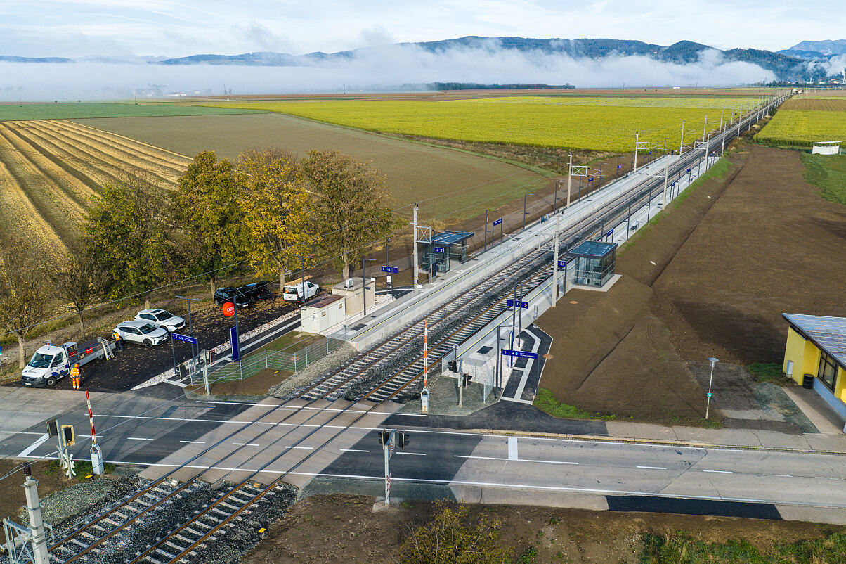 Fertigstellung Haltestelle Kappel am Krappfeld