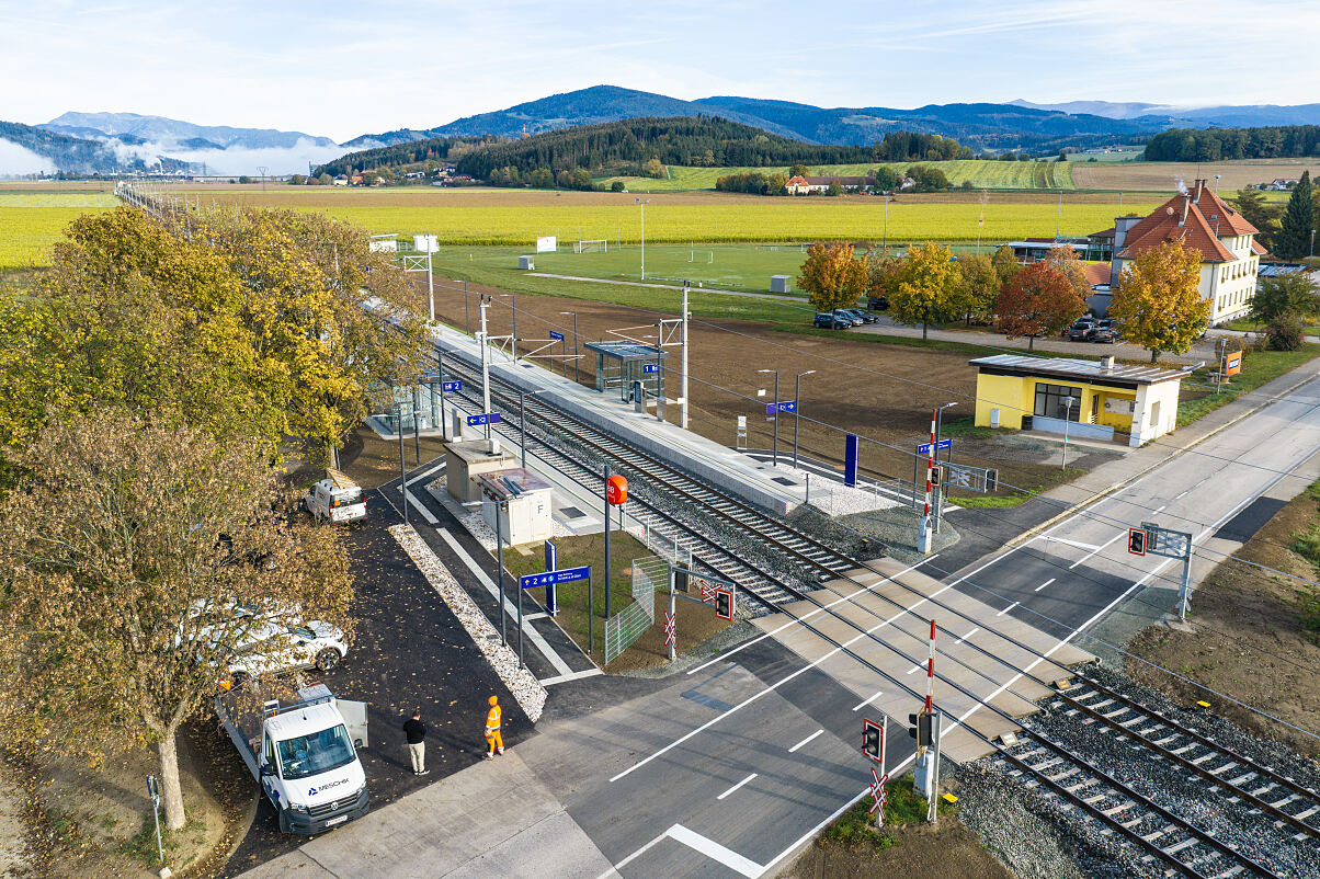 Fertigstellung Haltestelle Kappel am Krappfeld