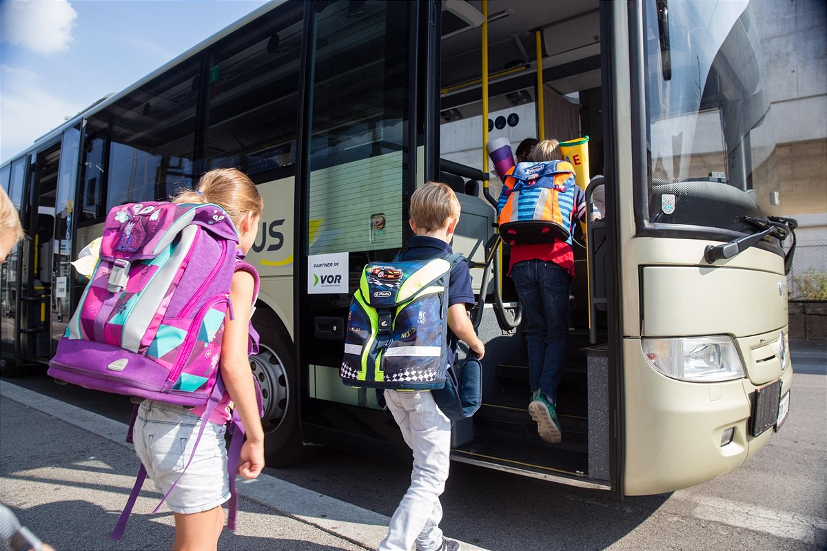 20210909_OeBB-Postbus_Schulstart_IMG_6770-cAndreas-Scheiblecker