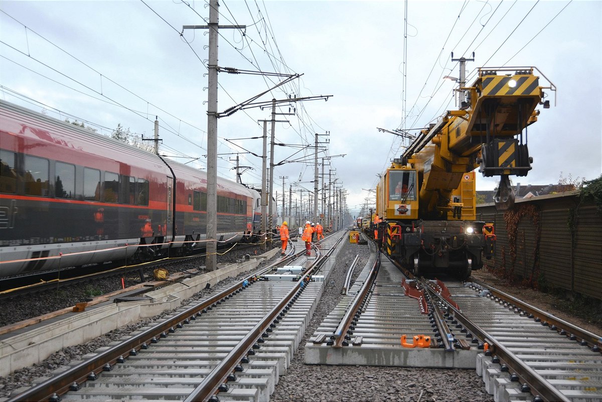 20210701_Weichentausch-c-OeBB_Duchatczek