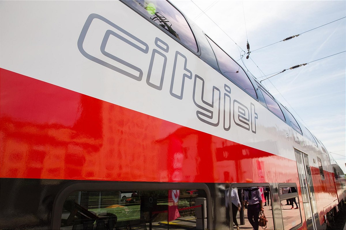 20210602_Dosto-c-OeBB,-Andreas-Scheiblecker