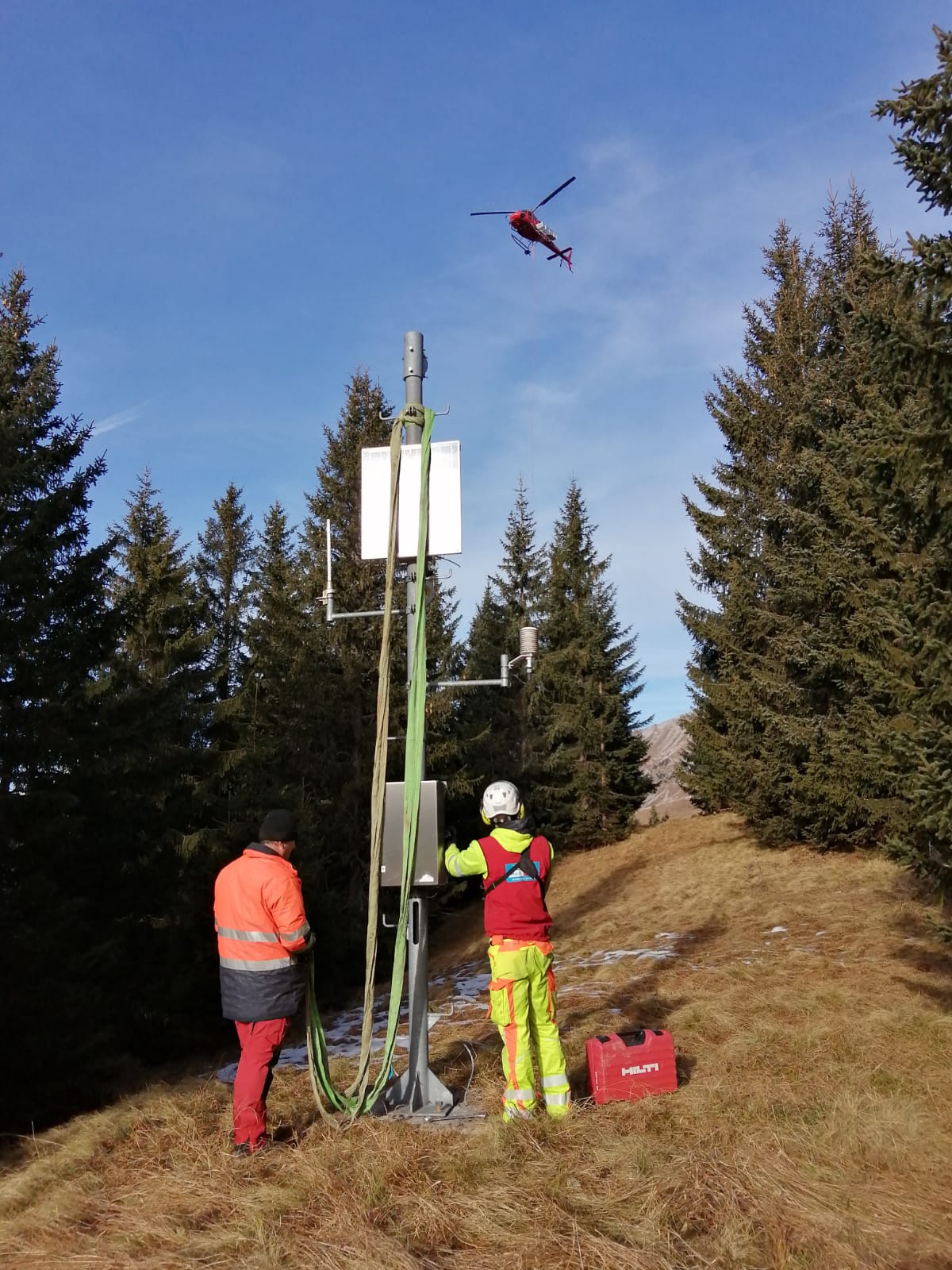 Wetterstation im Gebirge