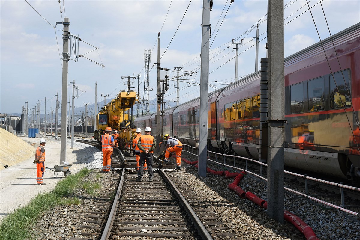 Arbeiten Weststrecke Linz_(c)ÖBB Deopito_2