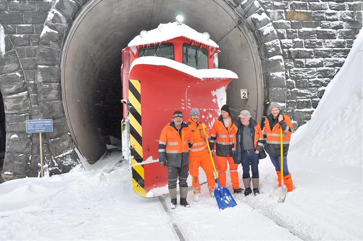 Schneeräumung Langen am Arlberg