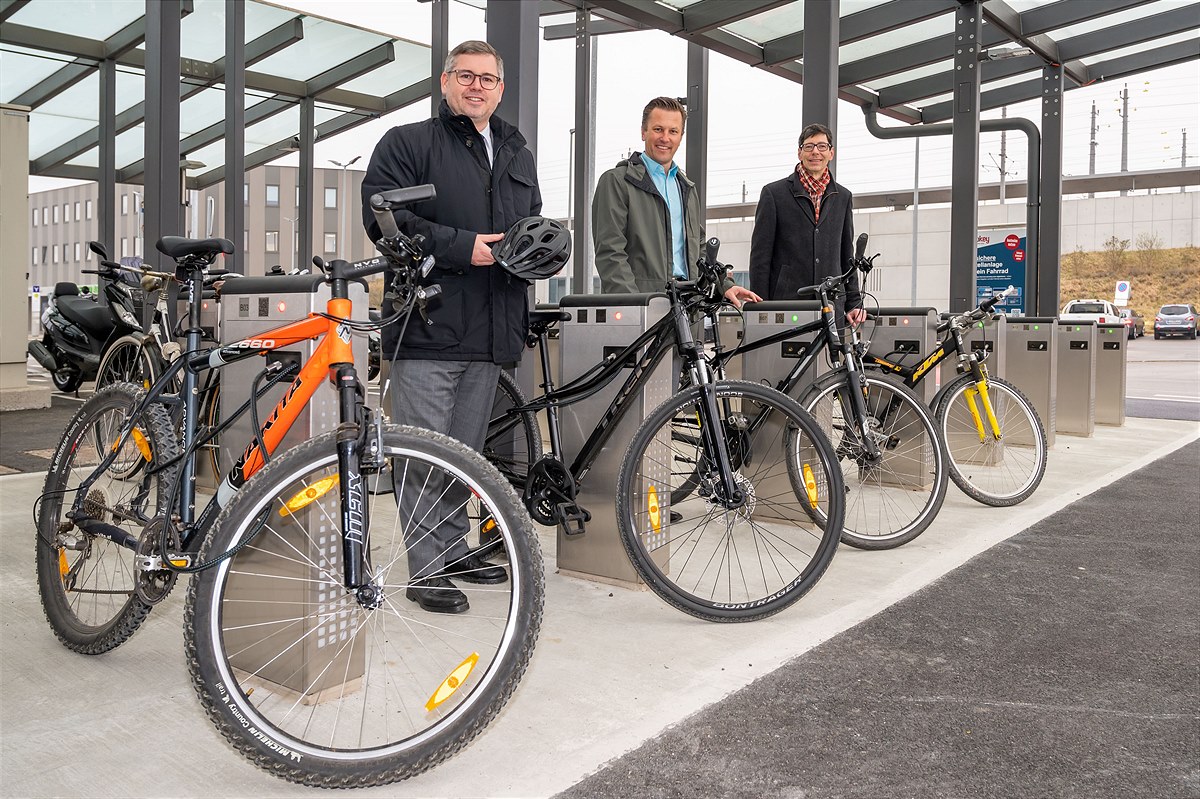20220331_Bf. Tullnerfeld_Merokey_LR Schleritzko, ÖBB Hammerschmid, GF Stöger