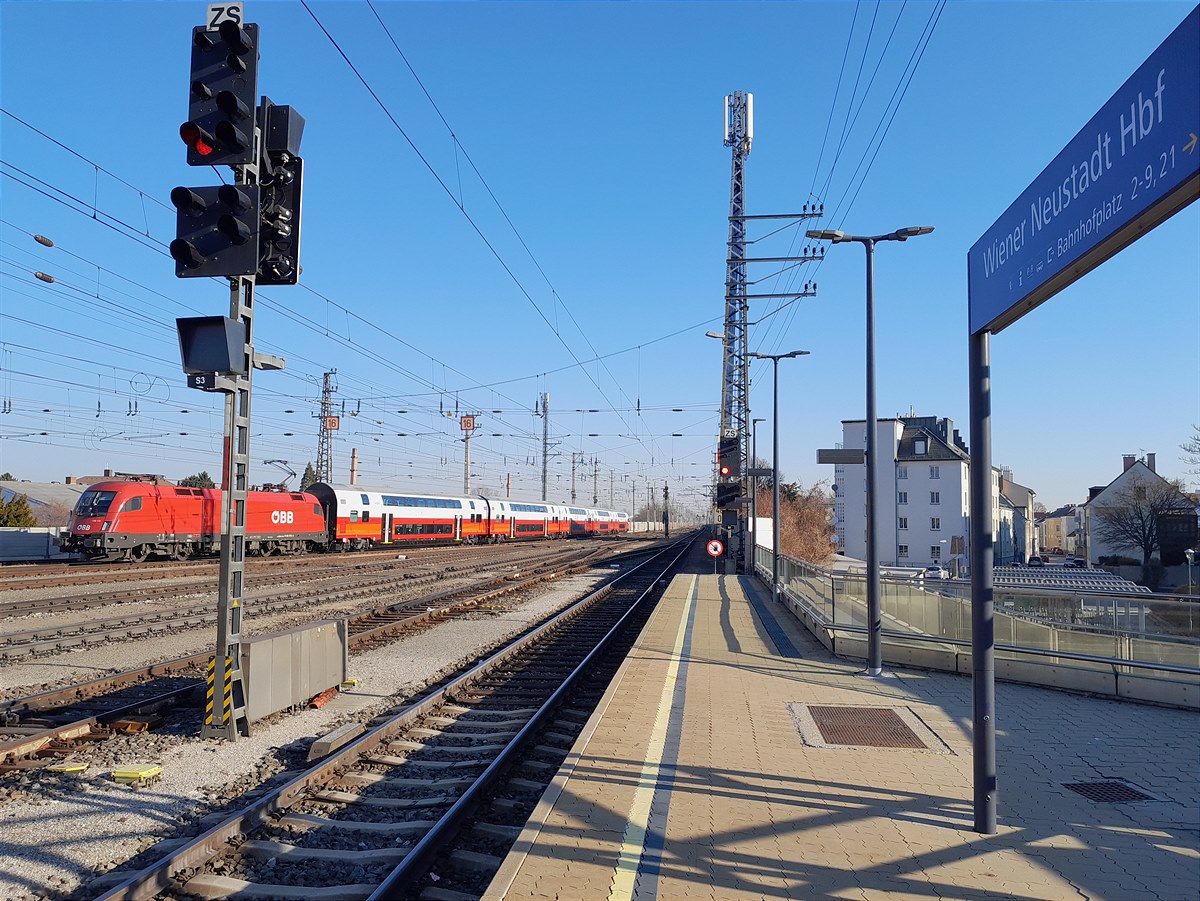 Nordeinfahrt Wr. Neustadt Hbf Nordkopf © ÖBB, Fritscher