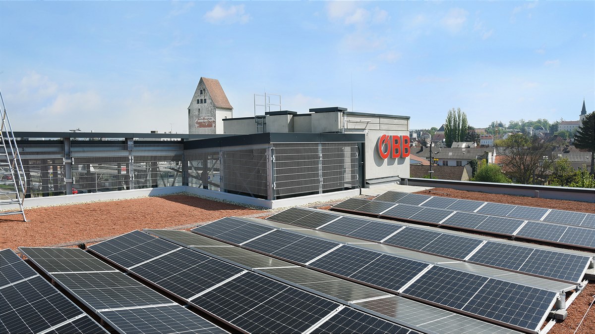 ÖBB_Infra_Parkhaus_Bhf_Hollabrunn_5 © ÖBB, Robert Deopito
