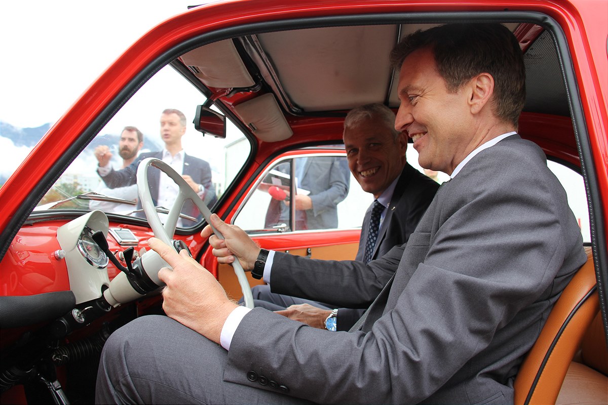 Postbus Puch 500