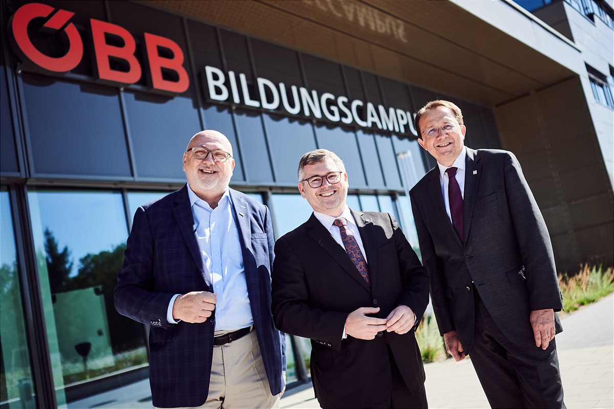 vlnr. ÖBB-CEO Andreas Matthä; LR Ludwig Schleritzko; Bgm NÖ Matthias Stadler