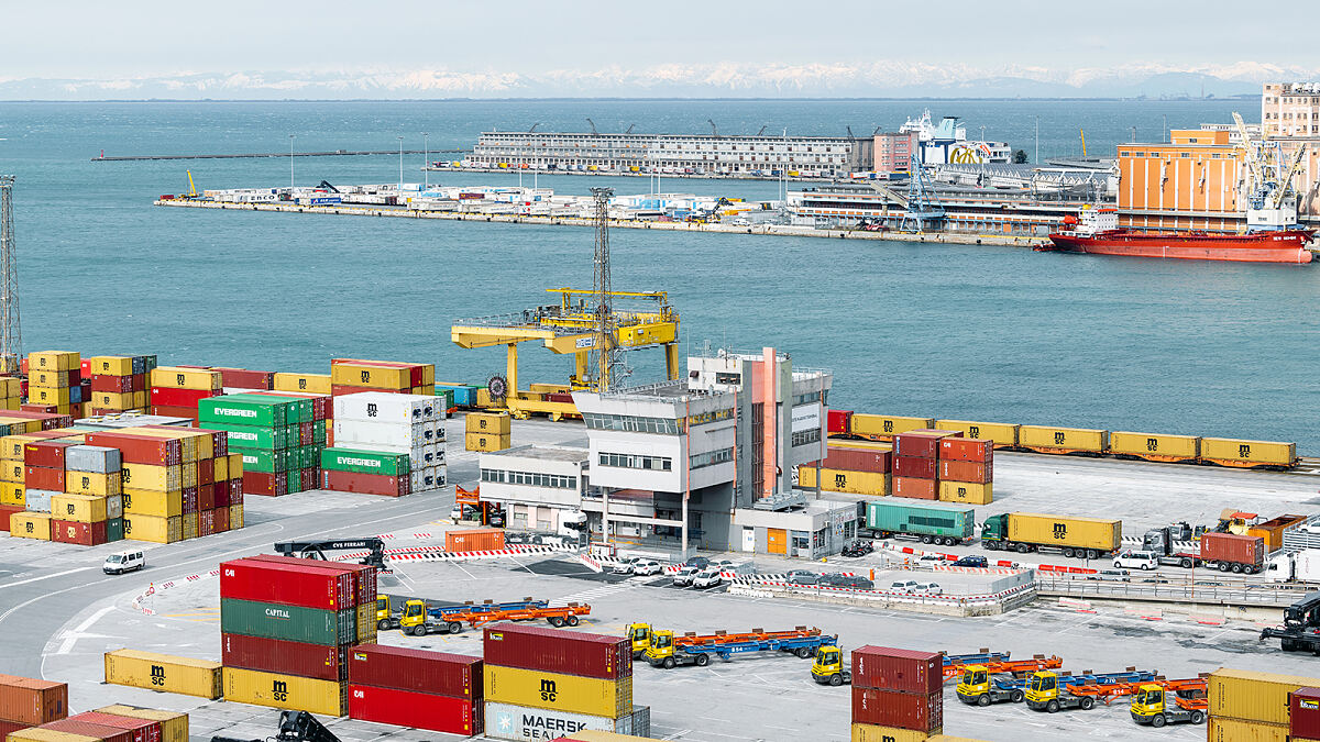 Hafen Triest