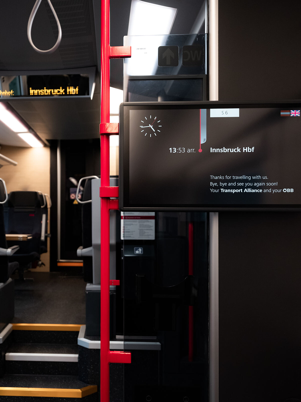 Ankunft erster neuer ÖBB Cityjet Siemens Desiro ML  in Innsbruck