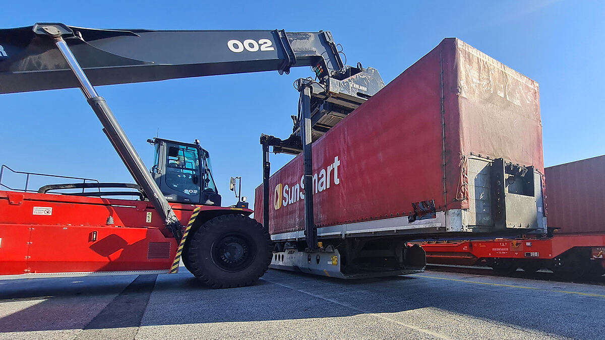 Erster Testzug aus Ukraine angekommen