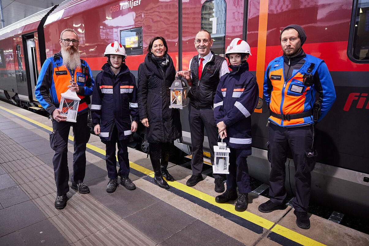 ÖBB_Friedenslicht 2023_1_20231221_©ÖBB_Scheiblecker