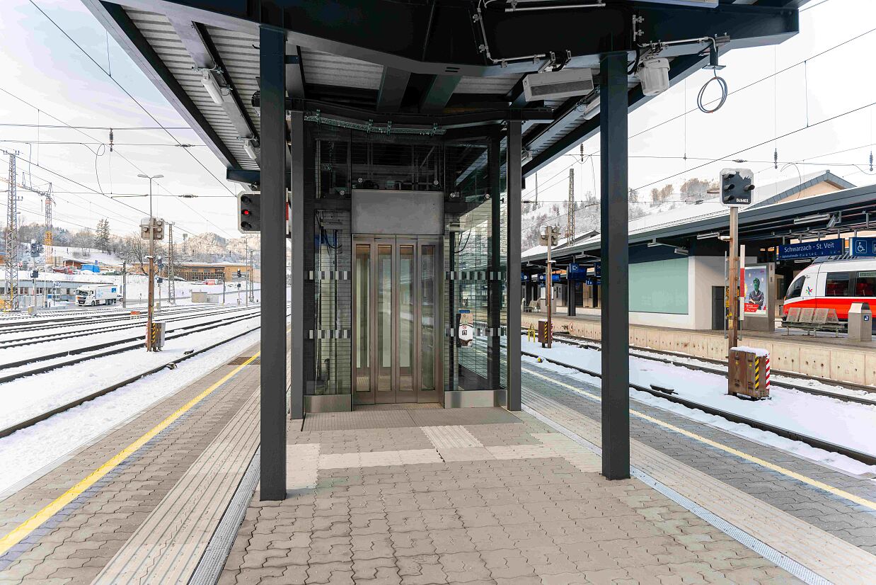 Bahnhof Schwarzach-St.Veit