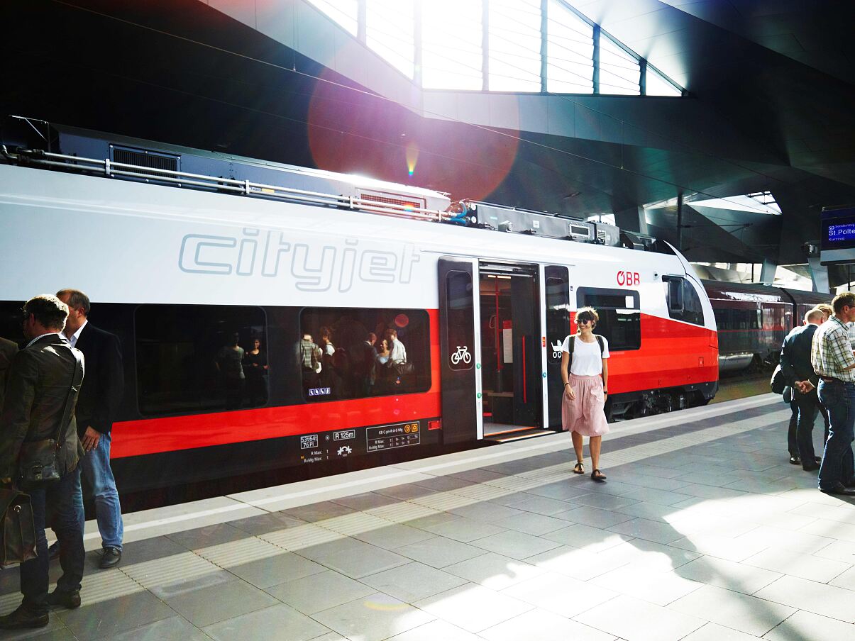 Cityjet Wien Hbf (c) oebb_Horak