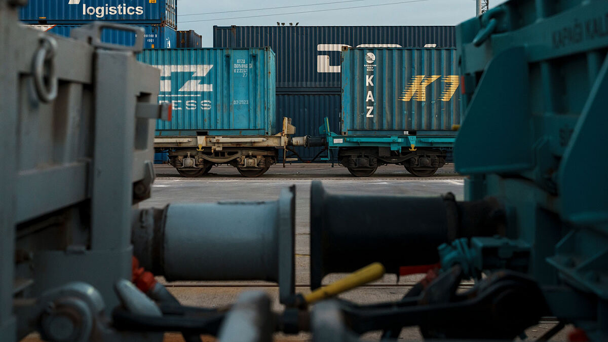 Intermodal transports