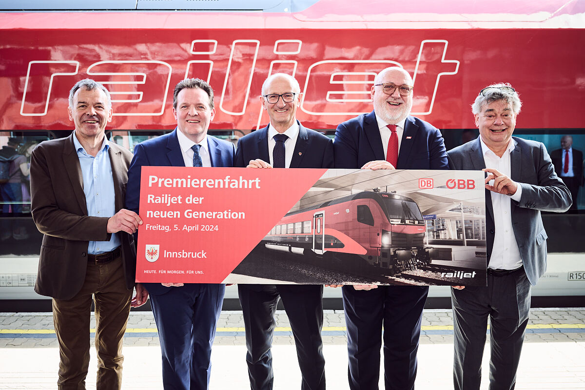 Premierenfahrt Railjet neue Generation - Innsbruck