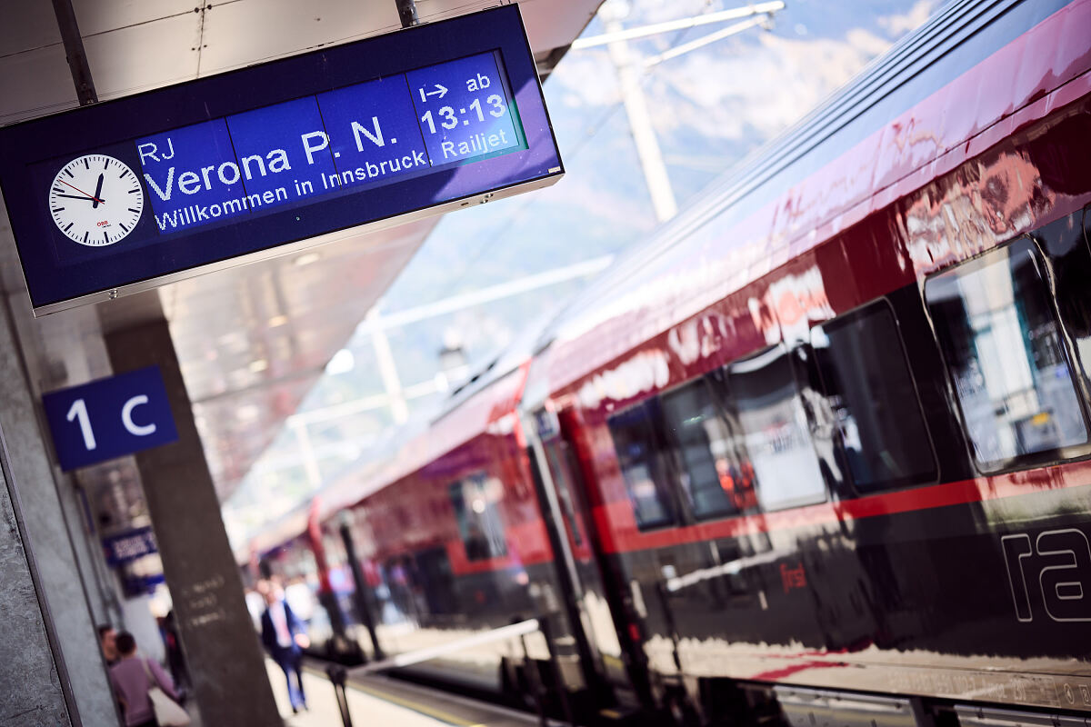 Premierenfahrt Railjet neue Generation - Innsbruck