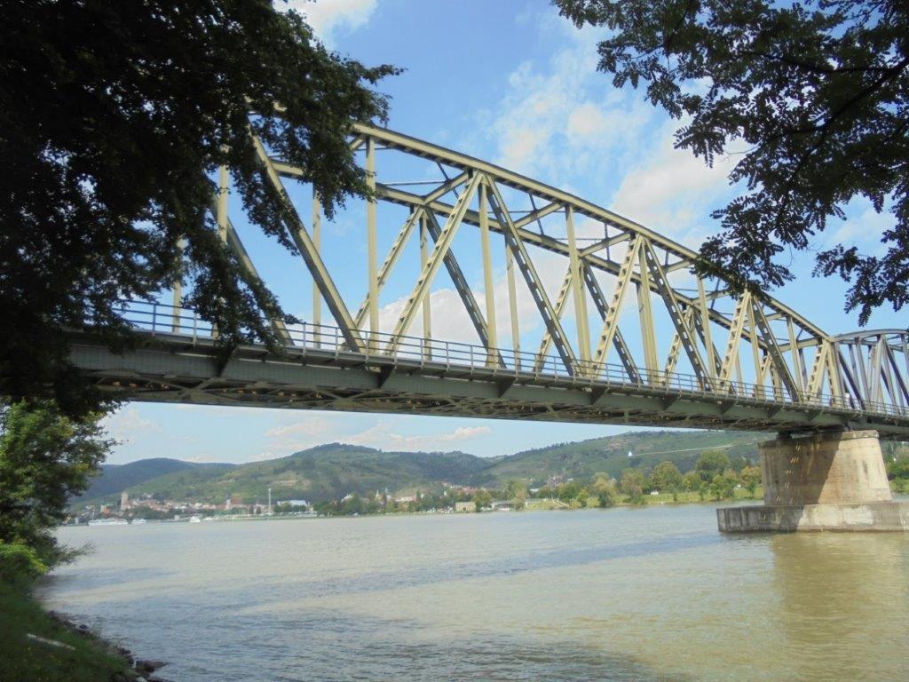 Donaubrücke Krems