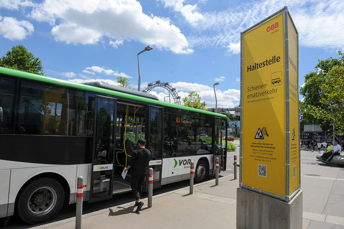 Schienenersatzverkehr Praterstern