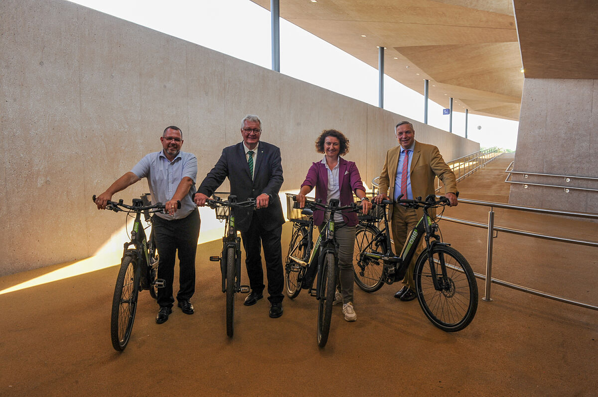 Fuß- und Radwegunterführung Wampersdorf