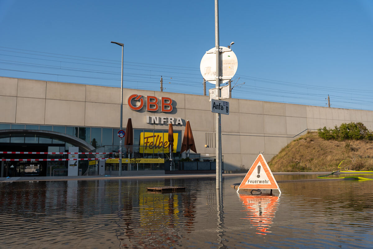 Jahrhunderthochwasser Tullnerfeld_ÖBB Wegscheider 1