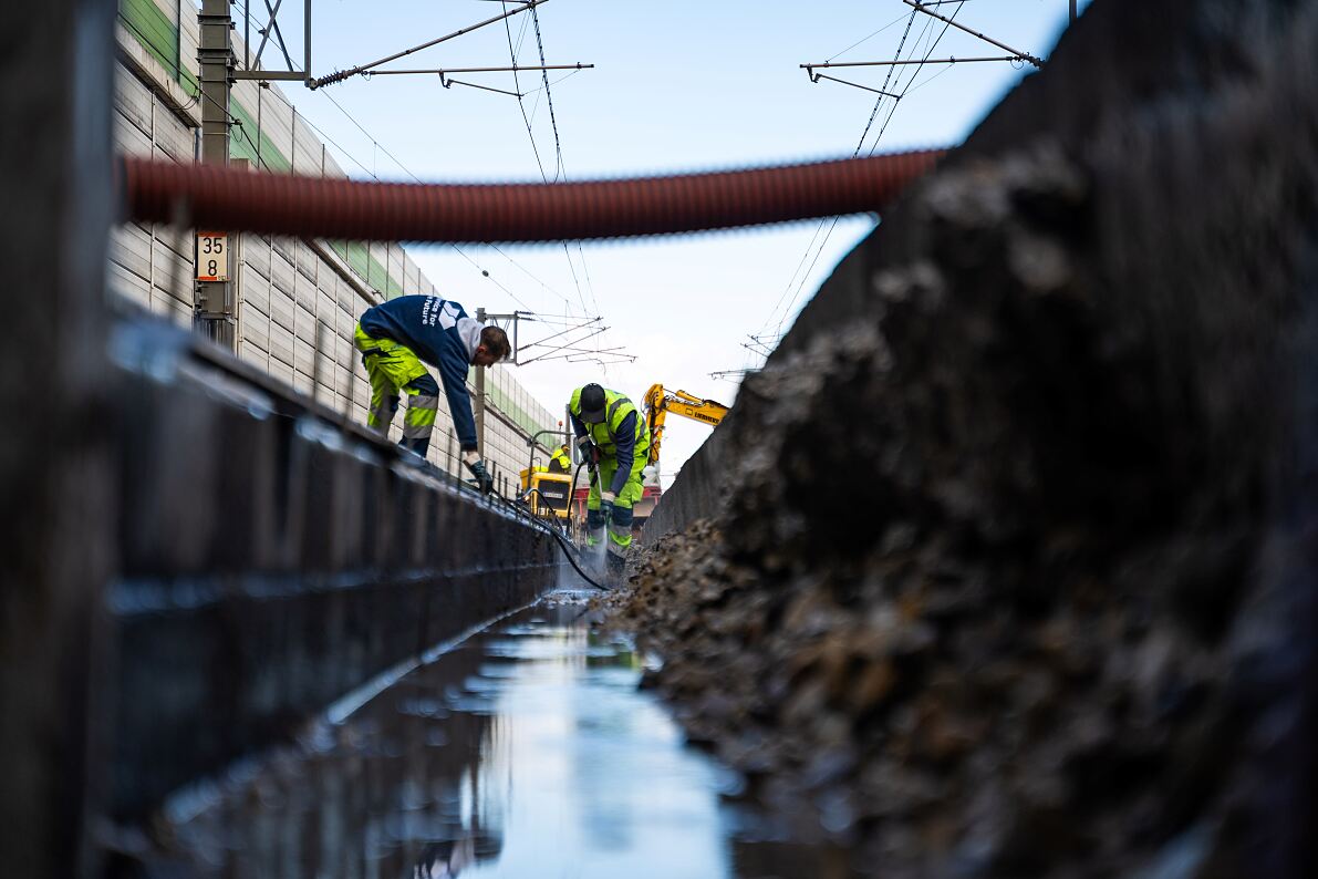 Instandsetzungsarbeiten nach Hochwasser Hochwasser 