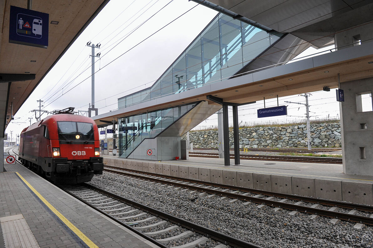 Umbau des Bahnhofs Gramatneusiedl abgeschlossen