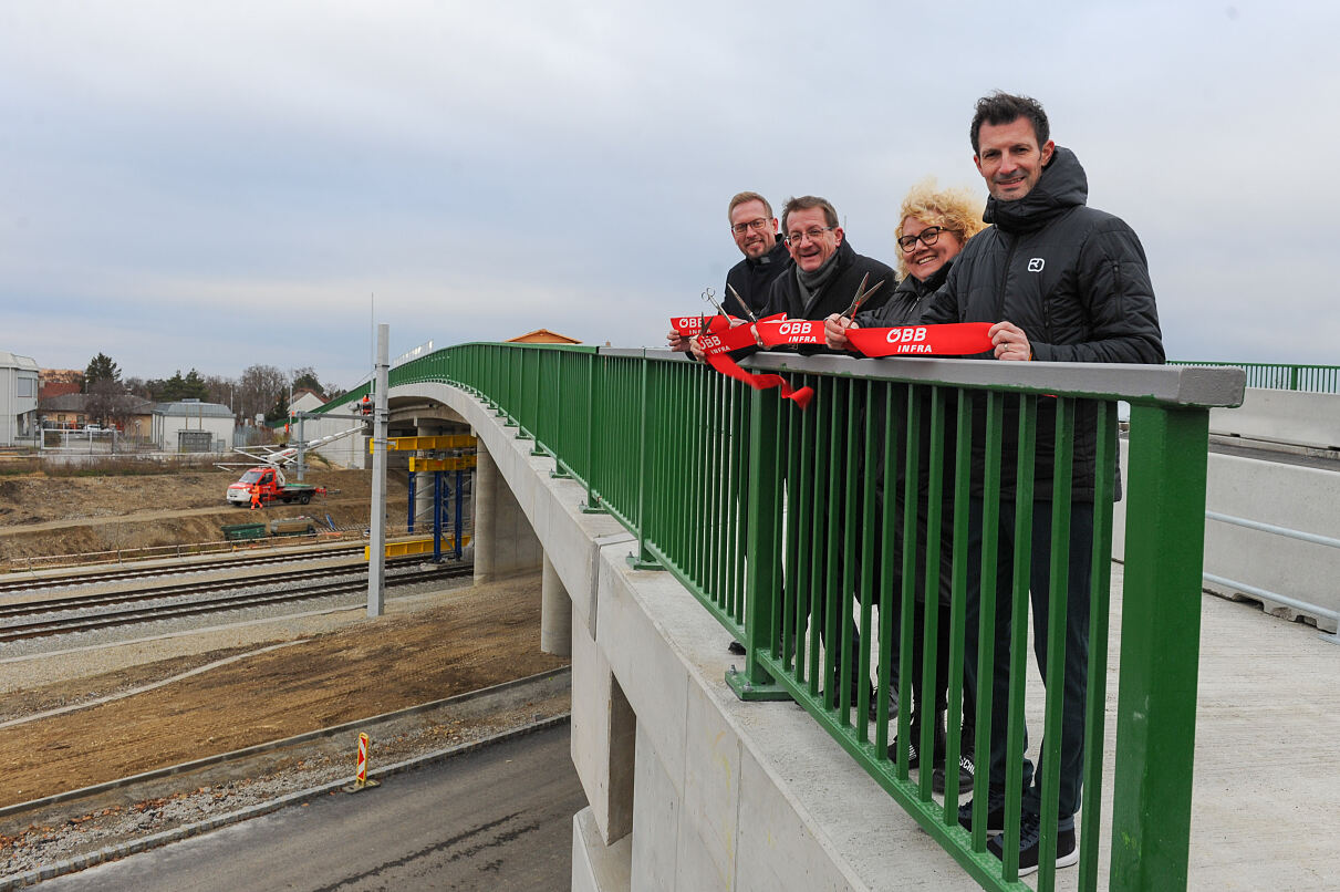 Nordbahn_Deutsch-Wagram_Verkehrsfreigabe Straßenbrücke Bockfließer-Straße (L13)