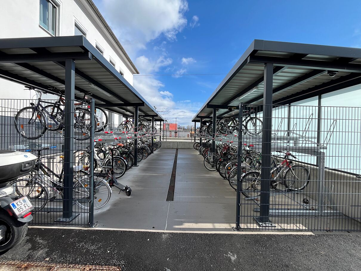 Bike&Ride-Anlage Krems neu_Aufnahmegebäude Westseite