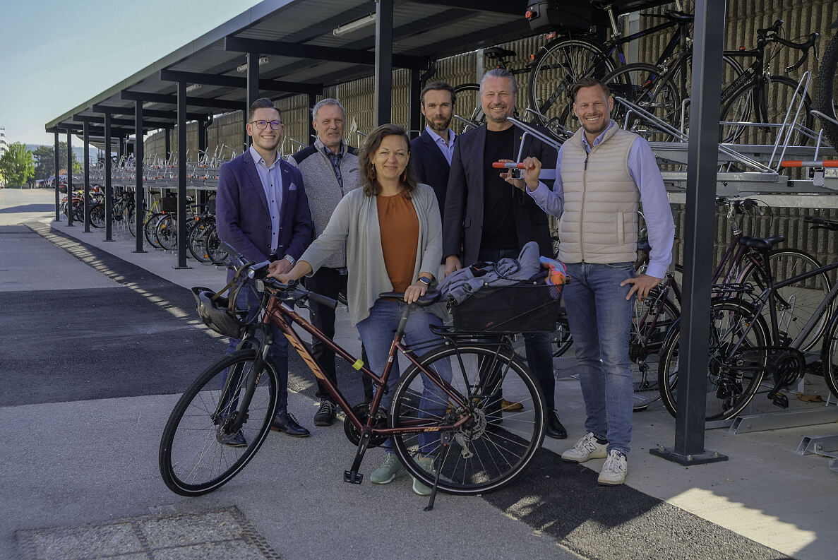 Bike&Ride-Anlage Krems neu_Personen_Aufnahmegebäude Ostseite