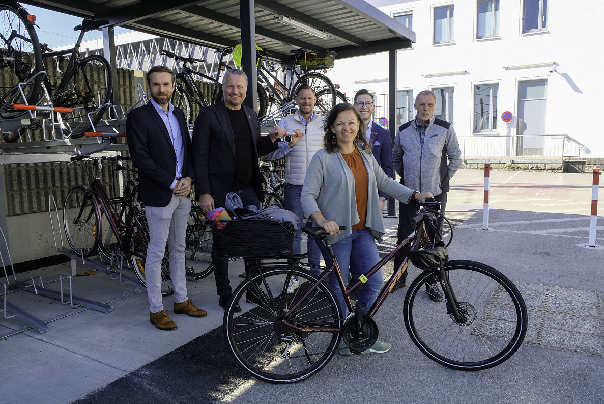 Bike&Ride-Anlage Krems neu_Personen_Aufnahmegebäude Ostseite