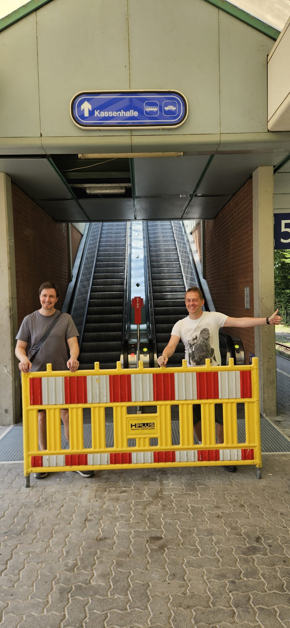 Alle neuen Rolltreppen am Bahnhof Bregenz in Betrieb