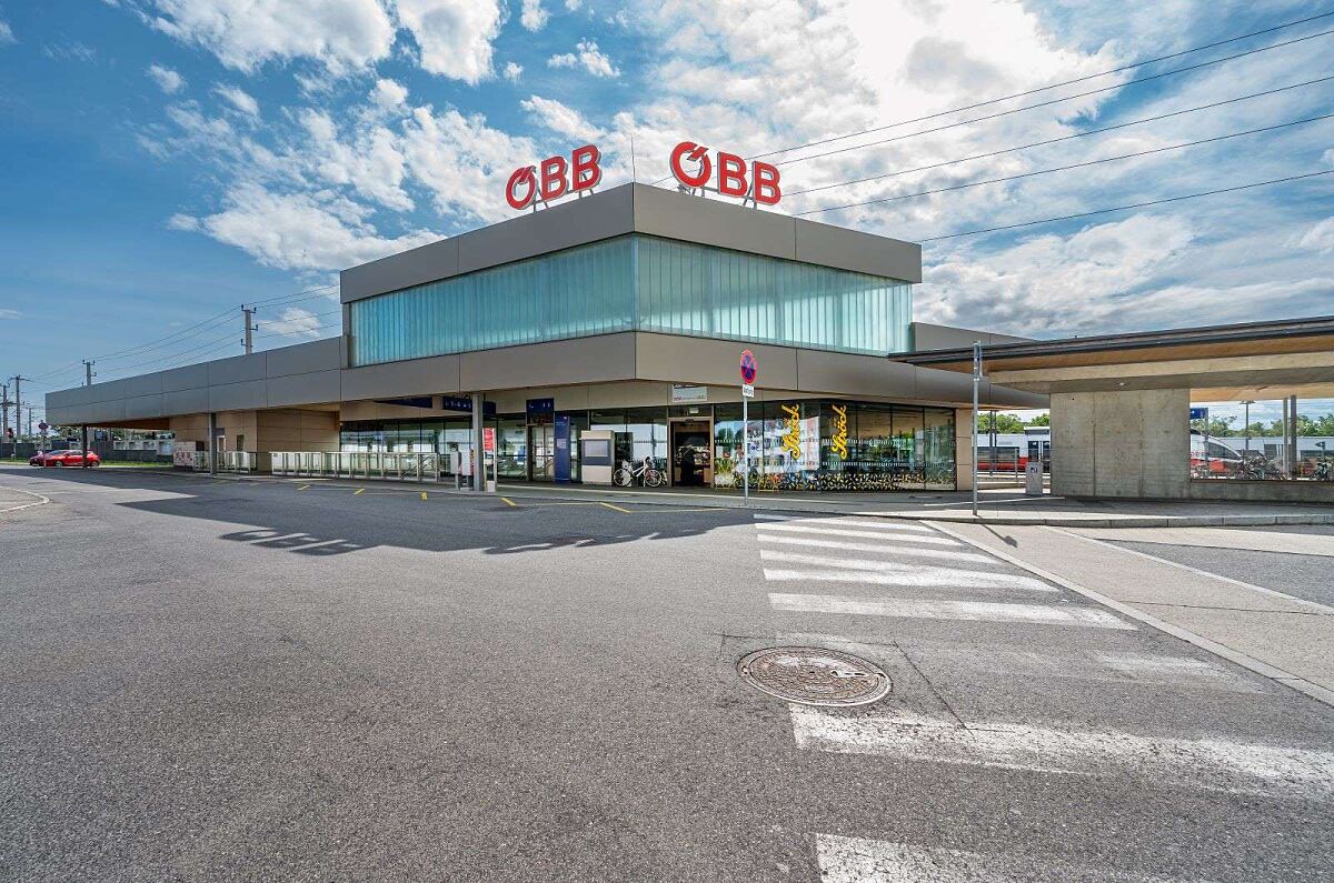 bruck-an-der-leitha-bahnhof