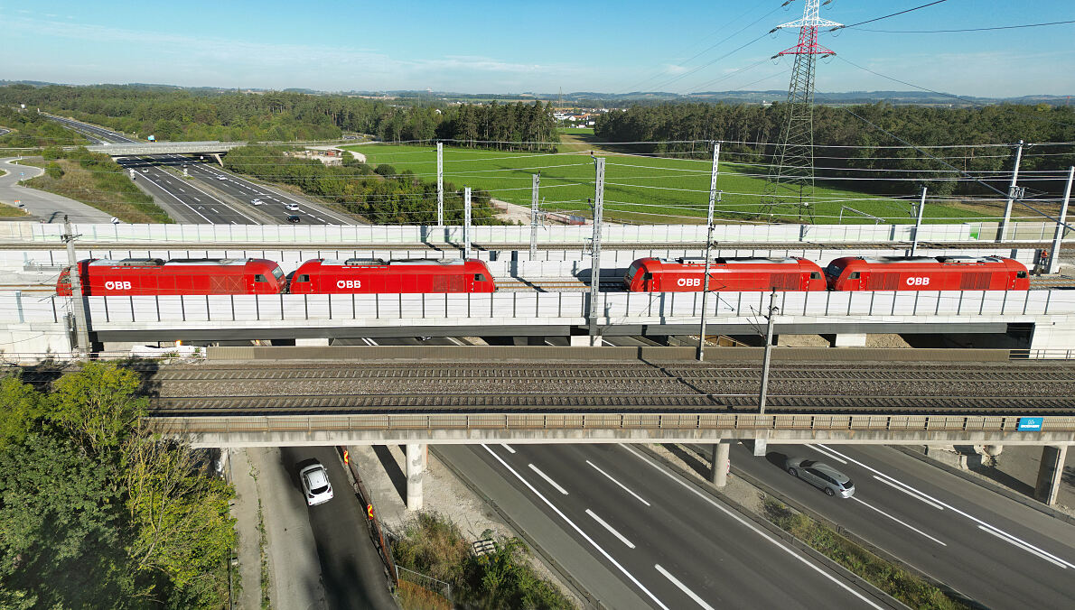 Probebelastung Brücke über A25