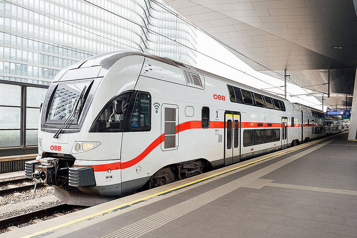 IC-Doppelstockzüge