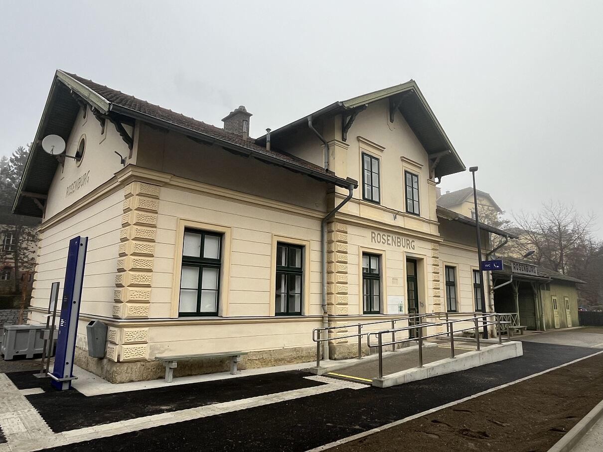 Haltestelle Rosenburg